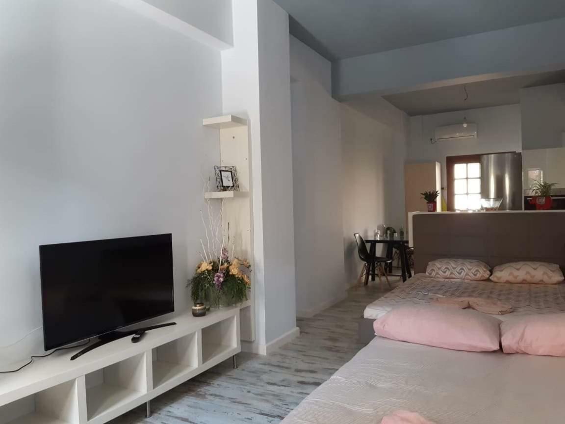 Anastasis Garden Room Kalamata Luaran gambar